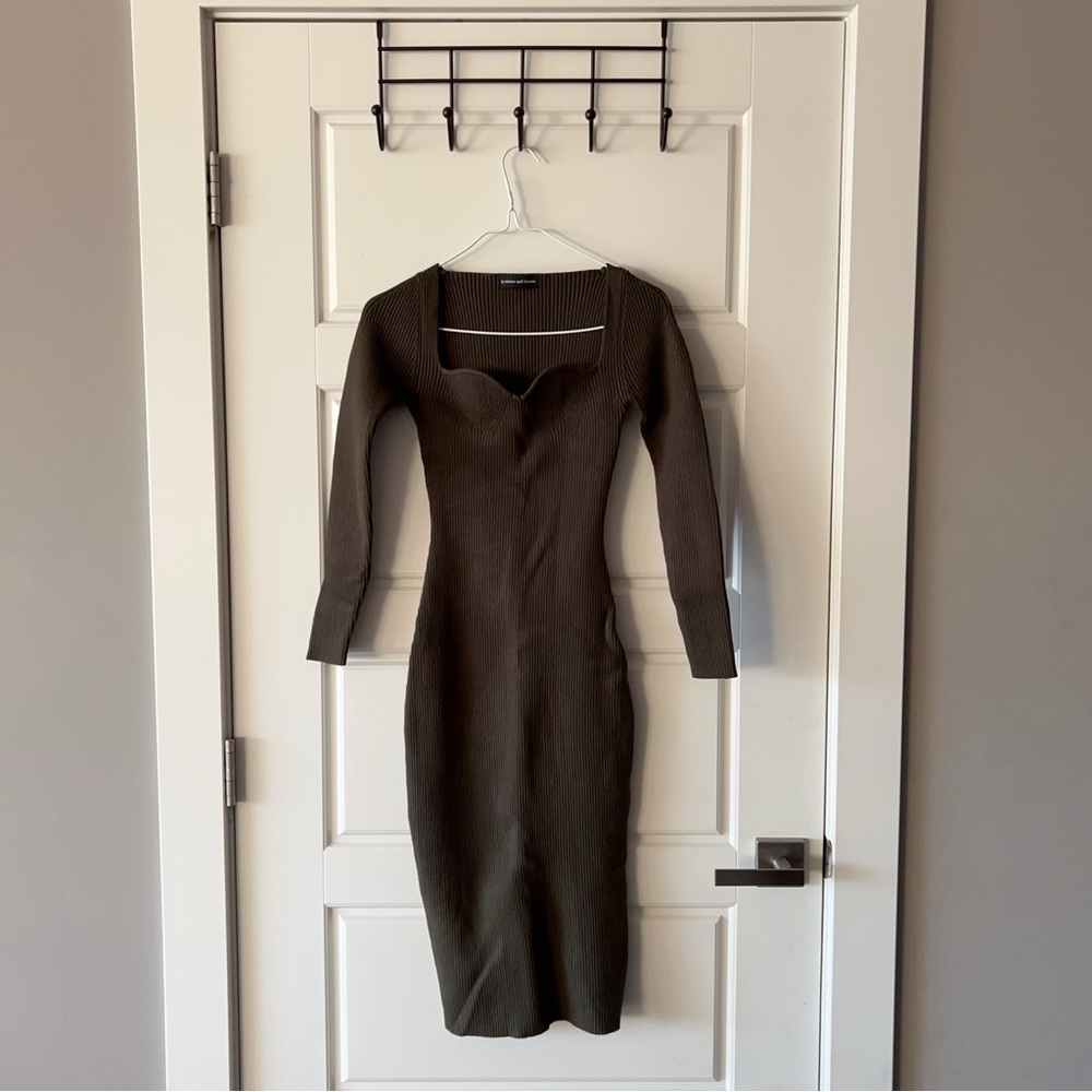 Like new By Sienna and Thomas Women’s Knit Dress
